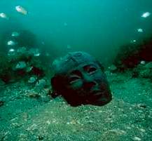 cabeza de estatua egipcia